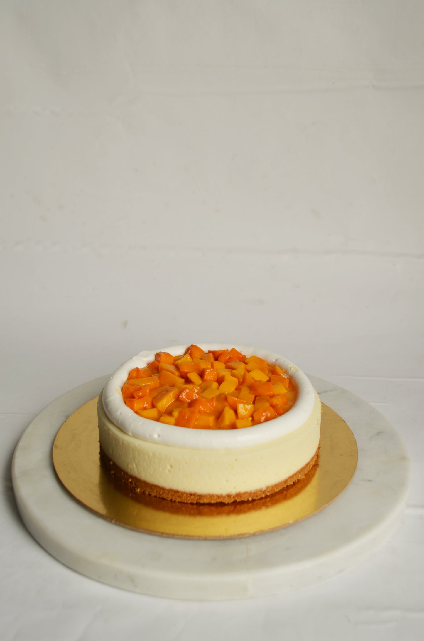 New York Cheesecake - Fresh Mango Chunks