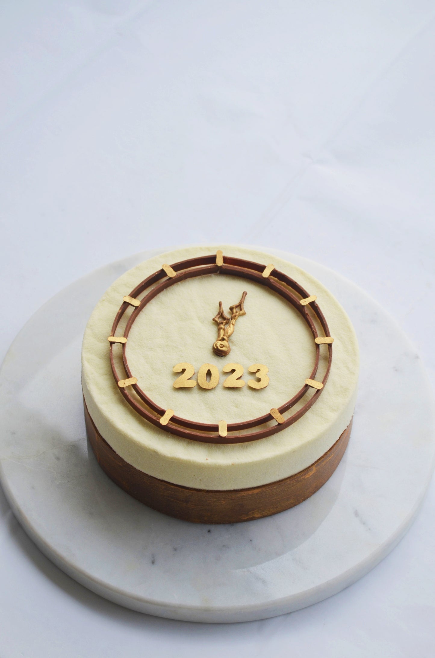 Custom Cakes