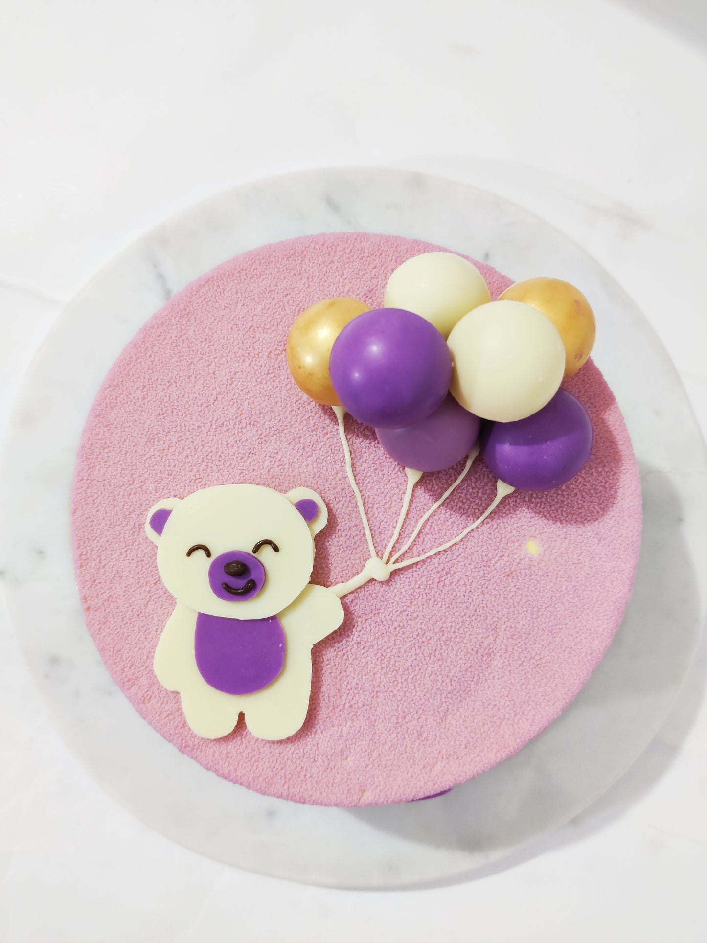 Custom Cakes