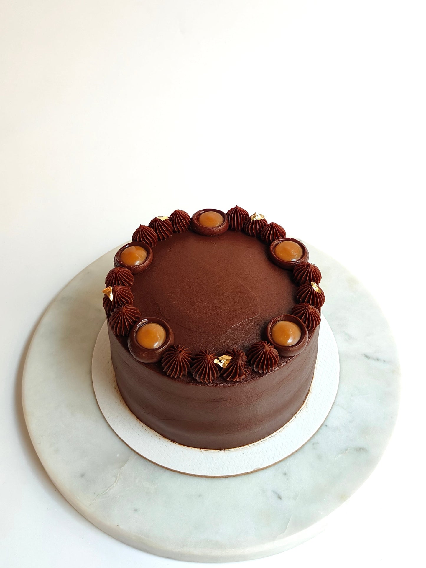 Chocolate Truffle Cake with Salted Caramel